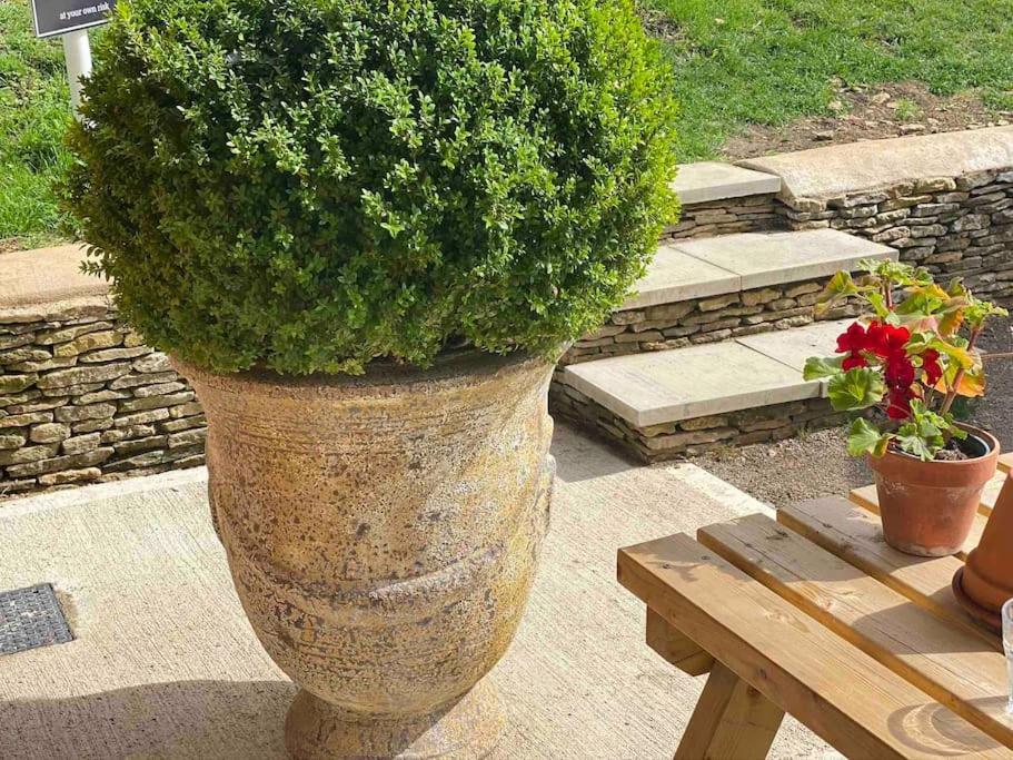 Beautiful Cotswold Couples Retreat Villa Bourton-on-the-Water Bagian luar foto